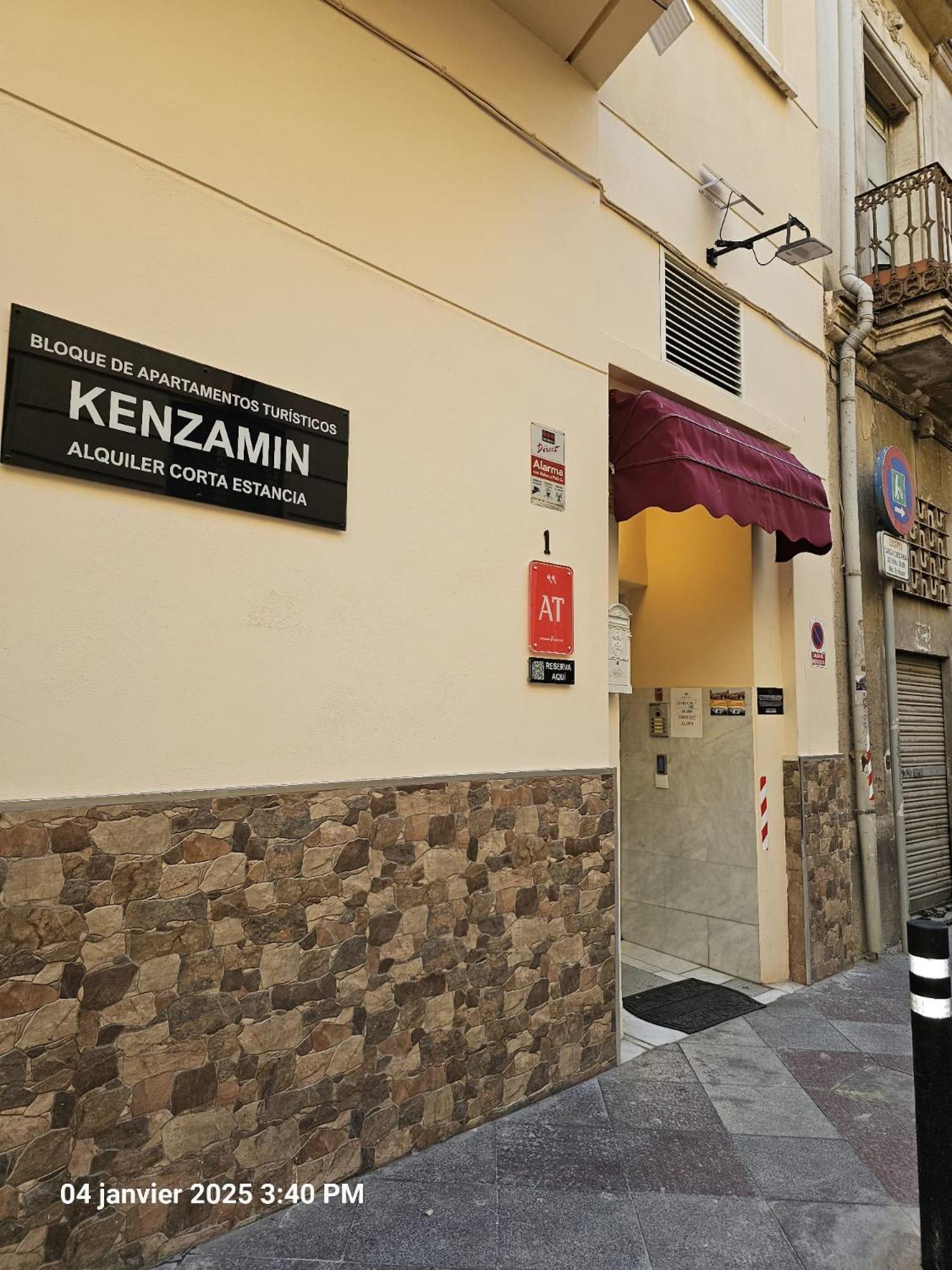 Apartamentos Turisticos Kenzamin Αλικάντε Εξωτερικό φωτογραφία